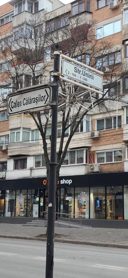 Tribunal Apartament Langa Faleza Dunarii Braila Ngoại thất bức ảnh